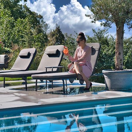 Restaurant & Pension U Hradu Šternberk Exteriör bild